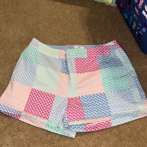 Vineyard Vines shorts